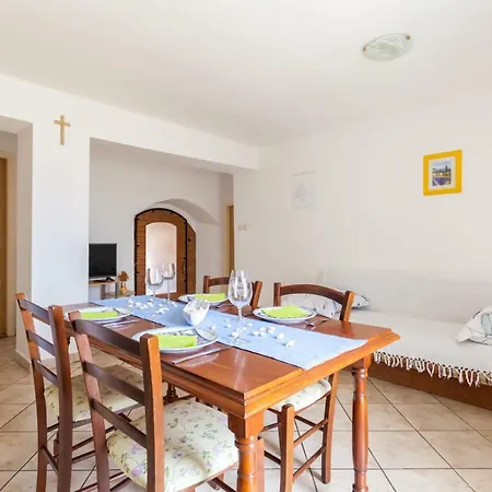 Marina * Малинска